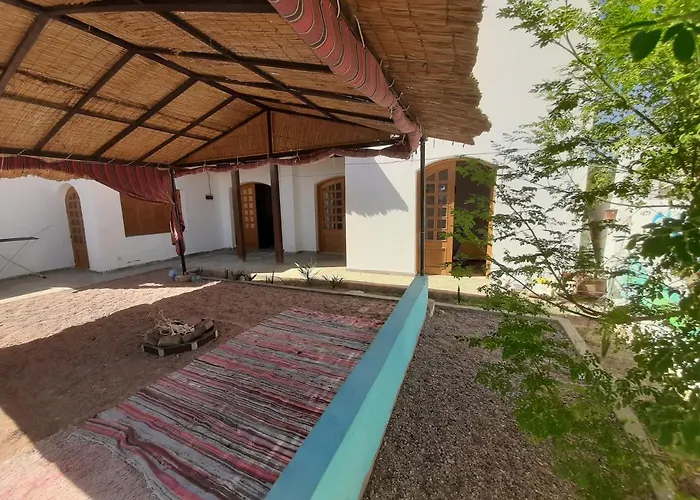 Manta House * Dahab
