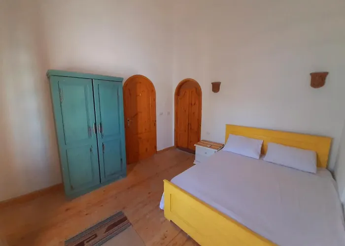 Manta House Vendégház *